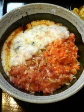 ネギトロ&シャケトロ&トロロの「三色トロトロ丼」 ネギトロ&シャケトロ&トロロの「三色トロトロ丼」
